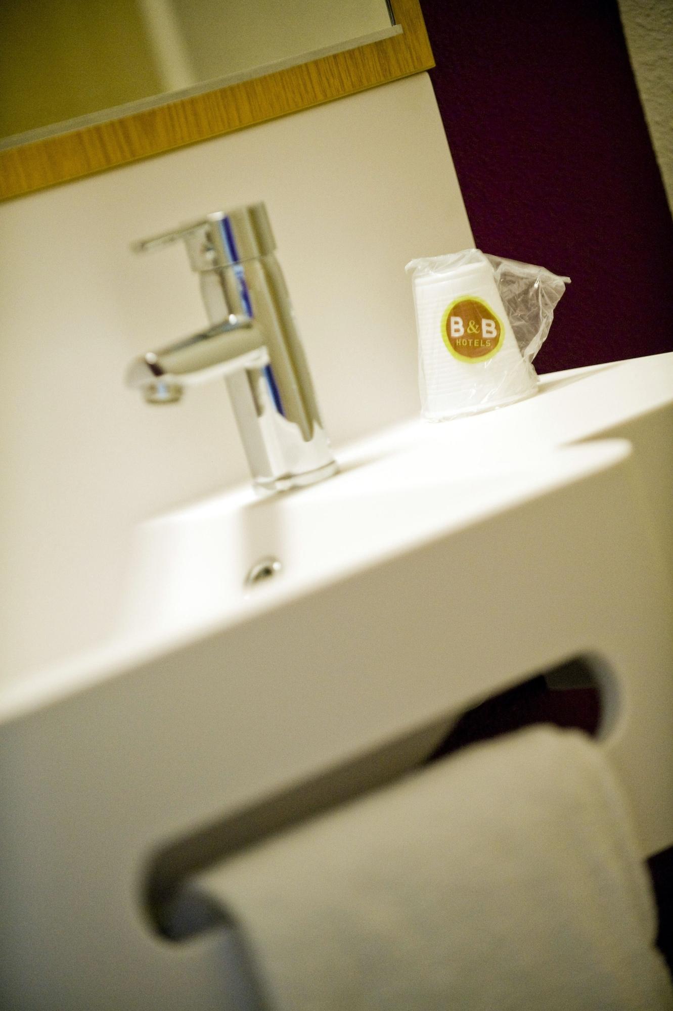 B&B Hotel Le Mans Nord 1 Saint-Saturnin  Zewnętrze zdjęcie