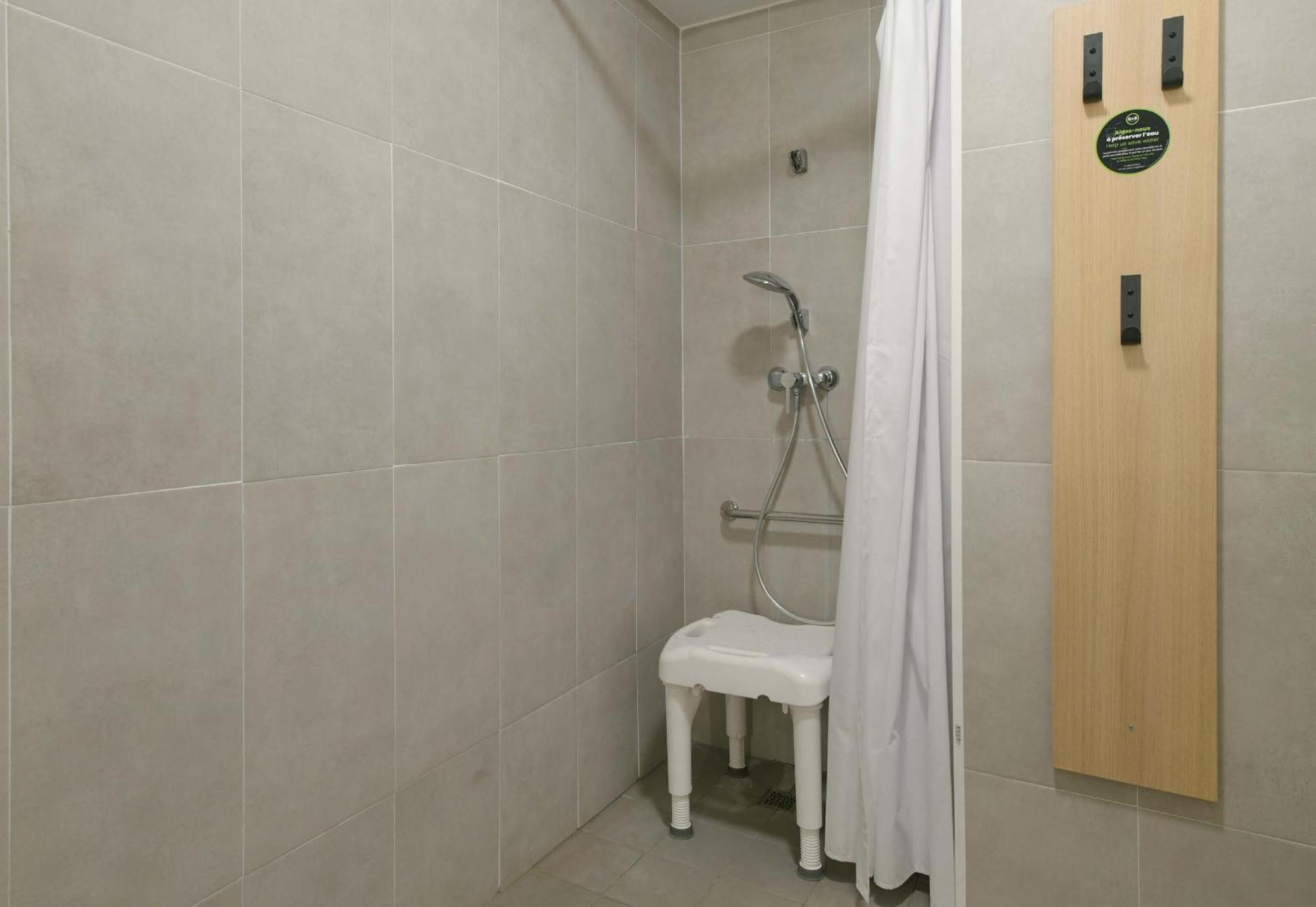B&B Hotel Le Mans Nord 1 Saint-Saturnin  Zewnętrze zdjęcie